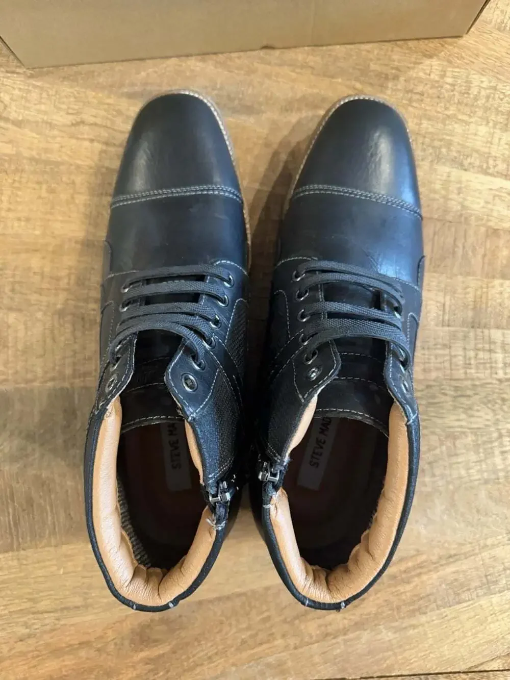 Steve Madden Jotting Men’s 10 Black Leather Cap Toe Chukka Boots NIB Zip Lace